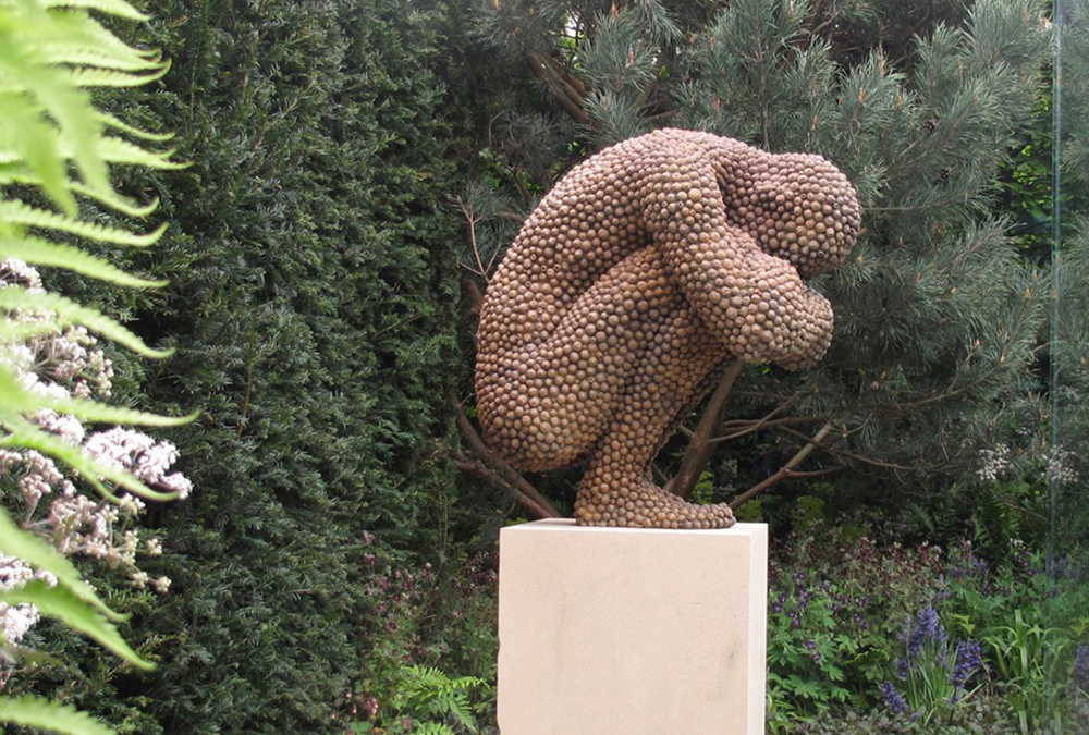 Homage; Bronze